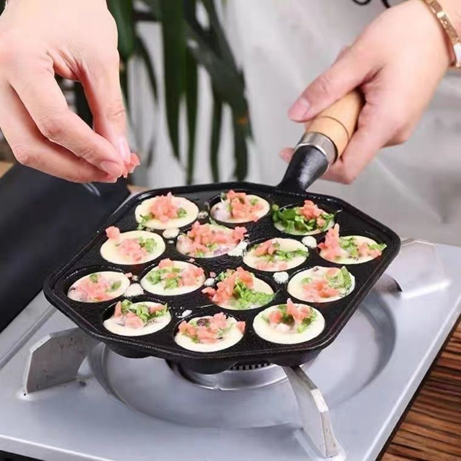 14 Holes Takoyaki Pan Nonstick - Egg Waffle Pan 리뷰 및 가격